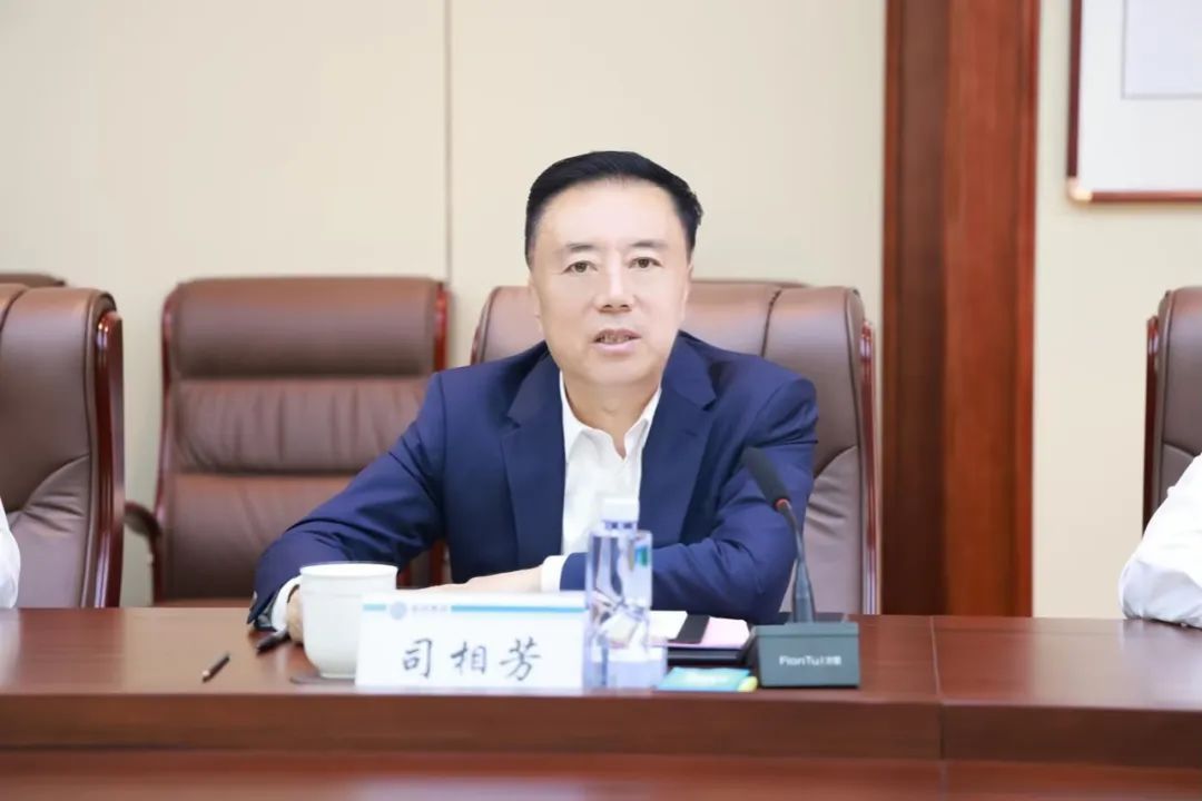 1716251651276709ofHi.jpg 640.jpg