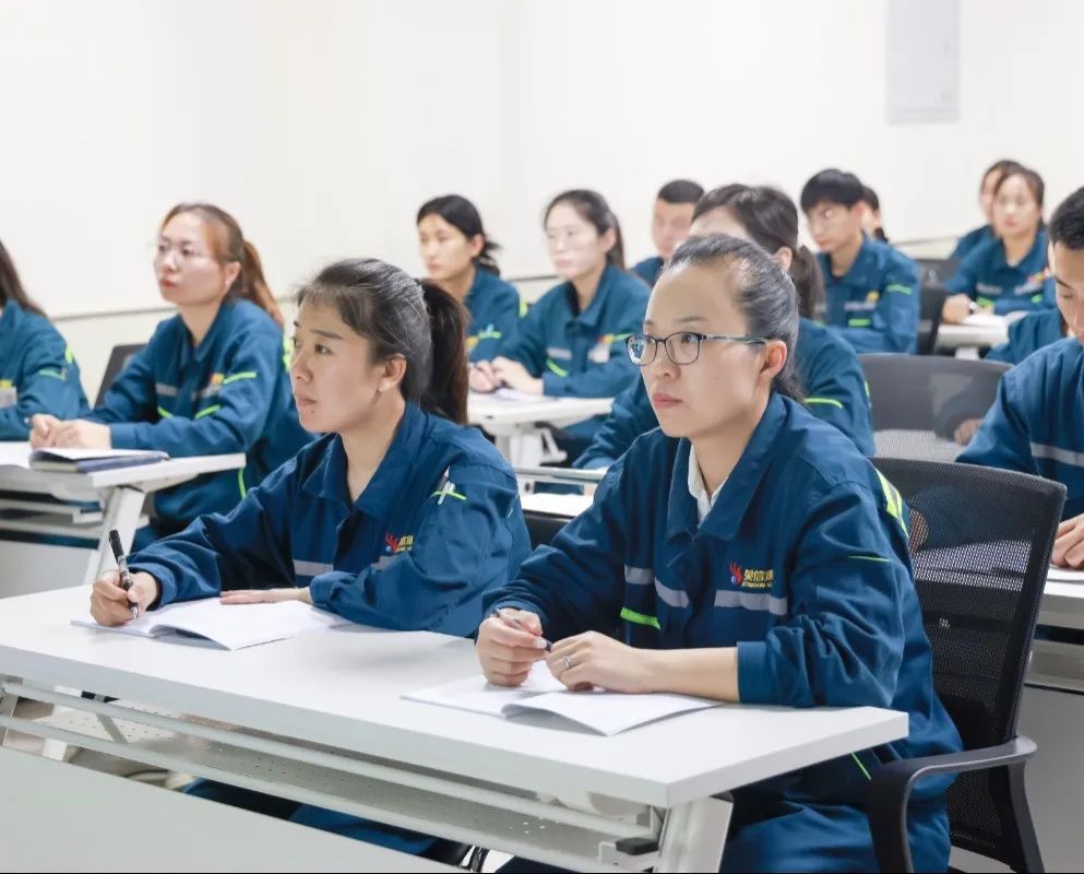 1716951107562548mnr2.jpg 2.jpg