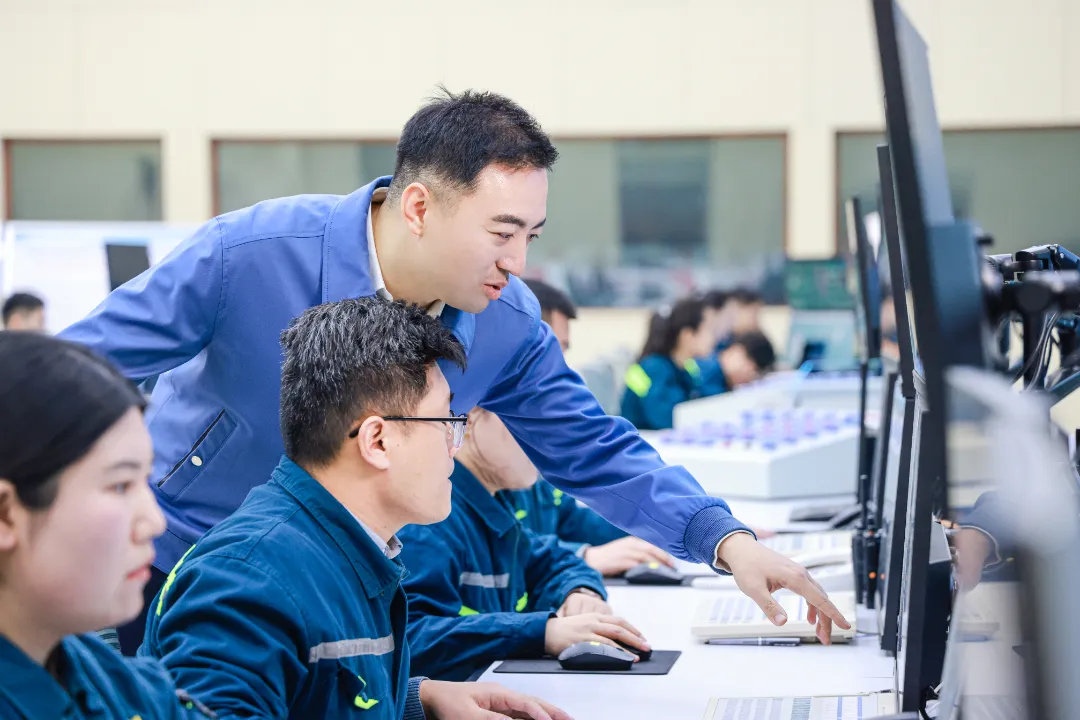 1736733611192781PfzC.jpg 1736733611192781PfzC.jpg