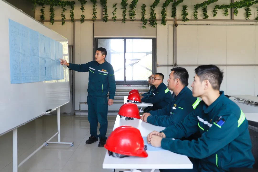 1737334448371985M97S.jpg 640 (2).jpg