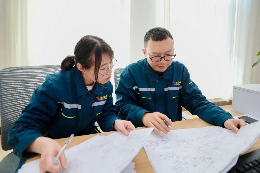 1740101999995220YUdj.jpg 1.jpg