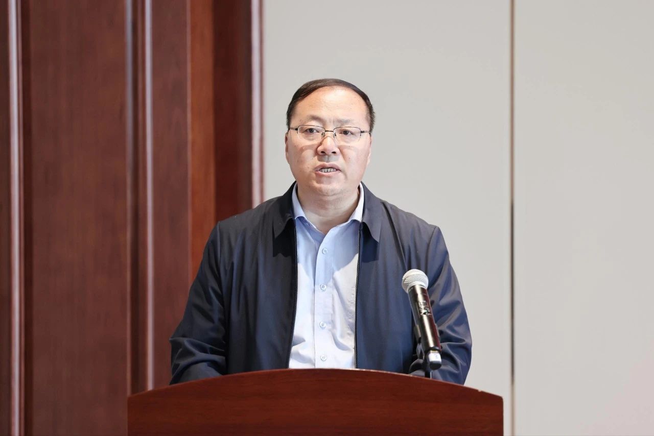 1744702214631133cuj3.jpg 4.jpg